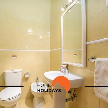 #301 Casa Adriao By Holidays Διαμέρισμα *